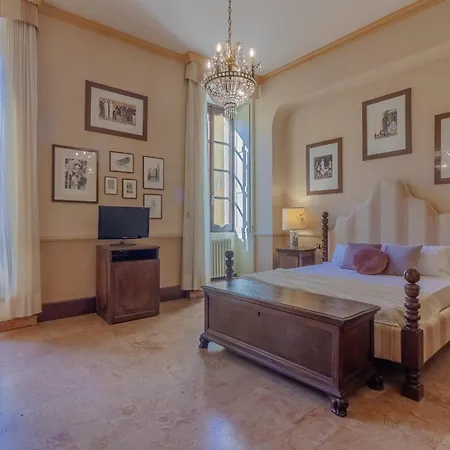 Miranda's Apartment